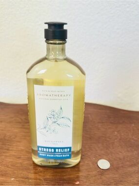 Bath & Body Works Stress Relief Body Wash - Clear Bottle with Blue Label